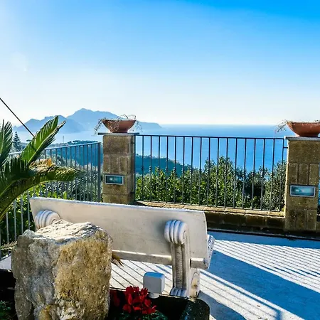 Capri Wonderful View מסה לוברנסה