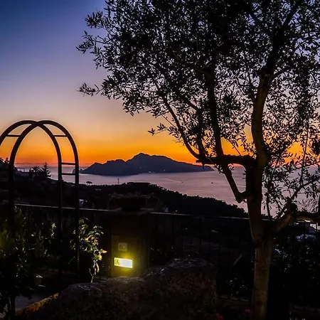 Capri Wonderful View Holiday home